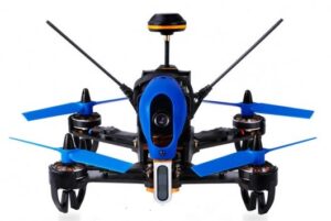 Дрон walkera-f210-3d